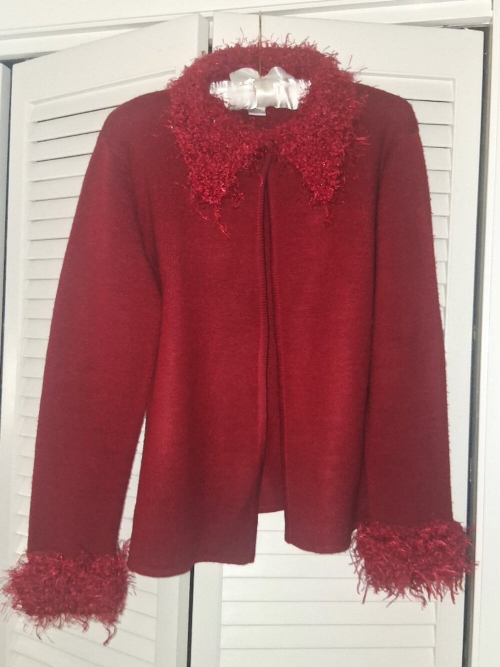 Vintage GANTOS Open-Front Red Cardigan Sweater with Fuzzy Shaggy Trim – Size M